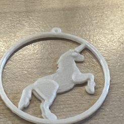 IMG_0158.jpg Archivo OBJ Collar de unicornio de Navidad・Modelo para descargar e imprimir en 3D, Nivalvincent