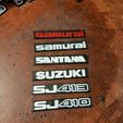 IMG20220220185051.jpg Suzuki Samurai Logo Dash emblem - targhetta cruscotto