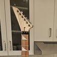 20240301_005949.jpg Guitarra eléctrica