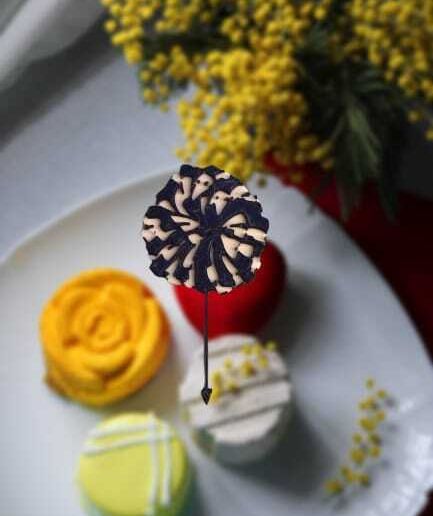 Cheer Cupcake Topper 3D model