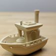 BEN the floating BENCHMARK (Benchy)