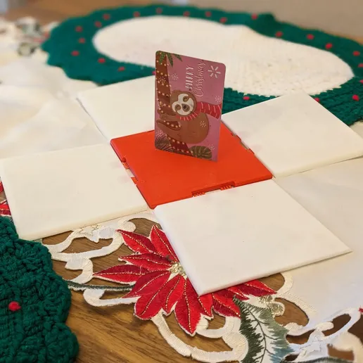 1000053690.webp Self Revealing Gift Box