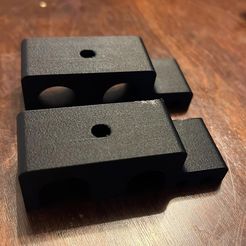 350305529_977357143618929_4700925227106320274_n.jpg 3MF file E36 dual 8AN and 6AN Fuel Line Brackets・Template to download and 3D print
