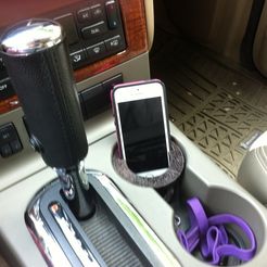 2015-05-22_09.19.53_display_large.jpg Бесплатный STL файл Smartphone car cup holder・Идея 3D-печати для скачивания