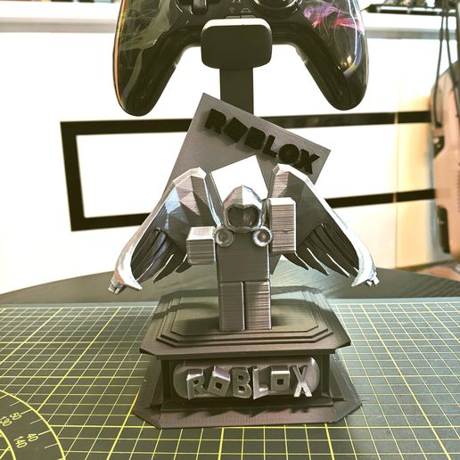 IMG20250102113923.jpg CONTROLLER HOLDER ROBLOX / Support manette ROBLOX