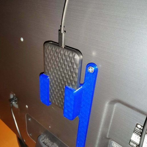 IMG_20210416_220313.jpg VESA 200 HDD bracket