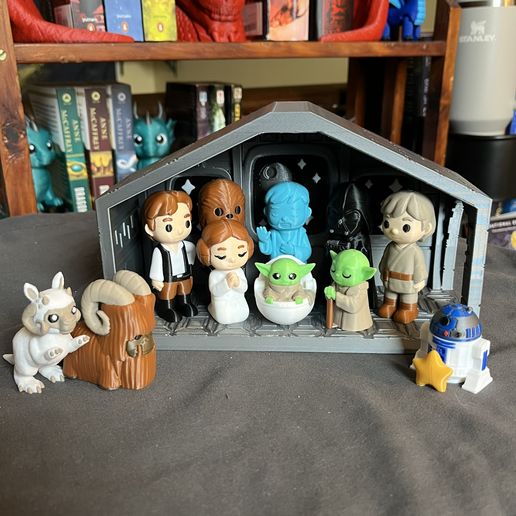 IMG_3215.jpeg Star Wars Nativity Set - Chibi Sci-fi Play Set