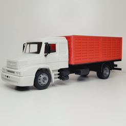 20240305_145139.jpg heavy truck 1634 in 1/32 scale assembly kit