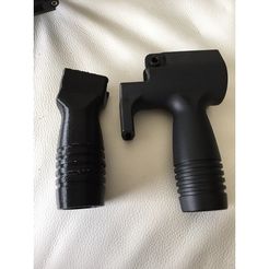 cb00db6d98d1223a6a3b278d1a8a36f3_preview_featured.JPG Free STL file MP5K style foregrip・Object to download and to 3D print