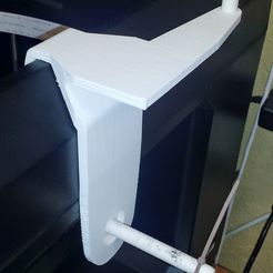 MakerBot_Filament_Bracket.jpg Universal filament holder for 5th Gen