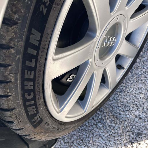 488604680_596737820048787_1935559311774867958_n.jpg Cache étriers freins  audi S3 8L  / TT