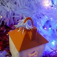 20171202_171418.jpg house (box and tealight holder and Christmas ball)