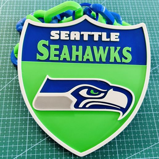 🛡️ SEATTLE SEAHAWKS NFL SHIELD CHAIN・ STL File for 3D printing・Cults