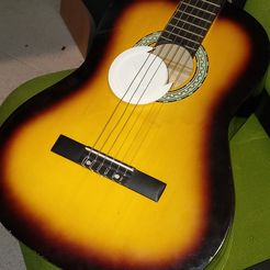 007.jpg Classical/Spanish guitar top/headstock for soundhole