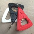 4.jpg Бесплатный STL файл Pizza Bottle Opener | Updated・Шаблон для 3D-печати для загрузки