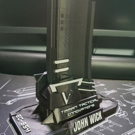 20221229_031538.jpg M4 Ständer Logo Taran Tactical