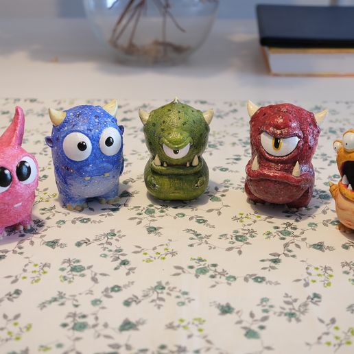 BOOTY_MONSTERS_MAKE_PAINT_FAMILY_COMPLETE.jpg Booty Monsters - Croco