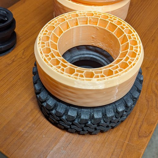 PXL_20230201_005233883.jpg 2.9" Ninja Foam SCX6 pour Crawling et RC Rock Racing (U4)