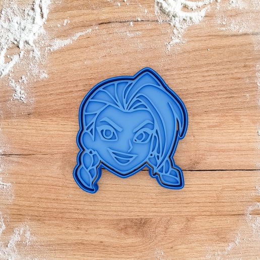 Jinx cookie cutter from League of legends