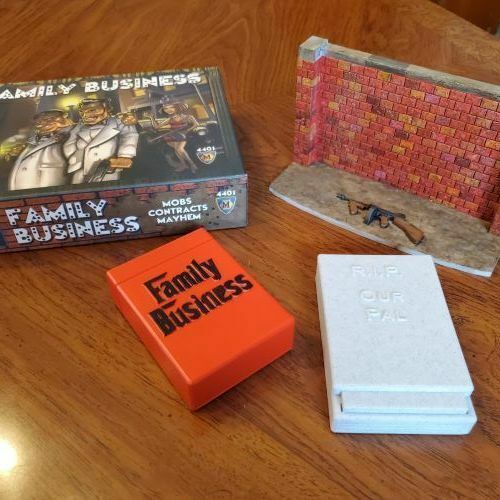 Family Business deck boxes and wall - 3D model önizlemesi