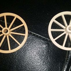 20190610_102707.jpg Wagon wheels for 1988 Playmobil cannon and limber (nr 3729)