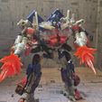 GqTKDdQW4AEBGO_.jpg ROTF Leader Class Optimus Prime upgrade weapons