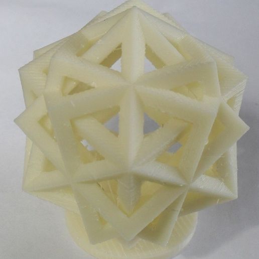 Cubes07_display_large.jpg Cubes squelettiques