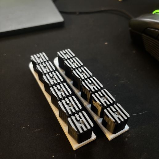 IMG_5337.jpeg llavero 12v cummins