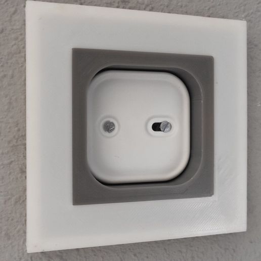 IMG_20191227_134835.jpg Tradfri on off adapter frame and base remix