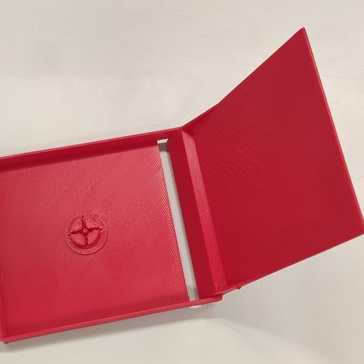 1745266186311.jpg Mini disc holder