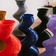DSC09316.jpg Free STL file Low-poly Twist Mood Lamp・3D printer model to download