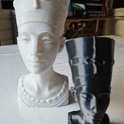 Néfertiti : Stylisé
