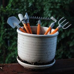 Desktop_Gardening_Tools_1.jpg Desktop Gardening Tools