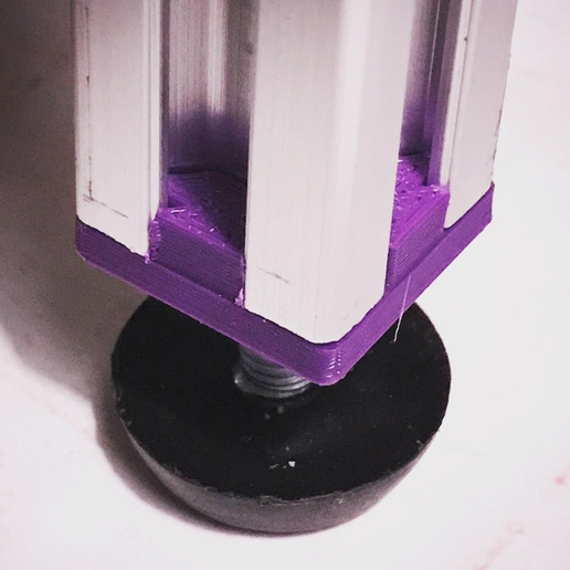 Schermafbeelding_2017-06-10_om_19.02.33.png JeSc HyperCube 2020 End-Cap (également avec trou M6 pour les pieds)