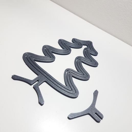 20181127_225536.jpg Árvore de Natal giratória - Decoração de mesa