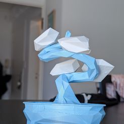 PXL_20230910_104702505.MP.jpg Free STL file Bonsai Polygon Art Minimalist・Template to download and 3D print