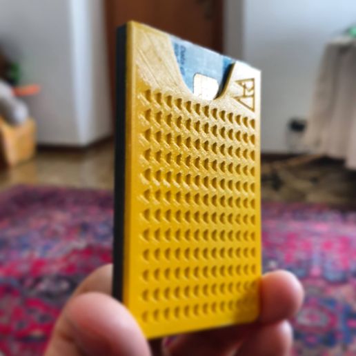 IMG_20200616_155533_579.jpg minimalist wallet