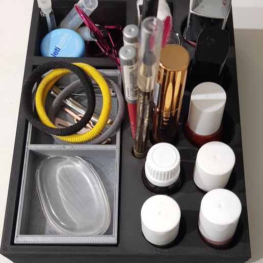 20180526_212822.jpg Органайзер для макияжа