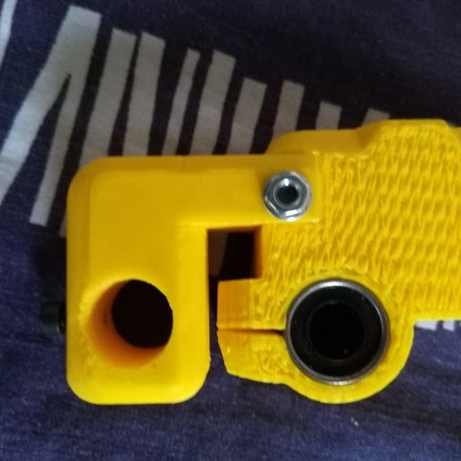 [REMIX] Z122 left-hand carriage with remote sensor support