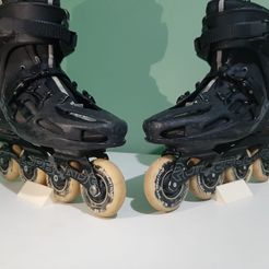WhatsApp-Image-2022-04-09-at-15.43.25.jpeg ROLLERBLADE Stand