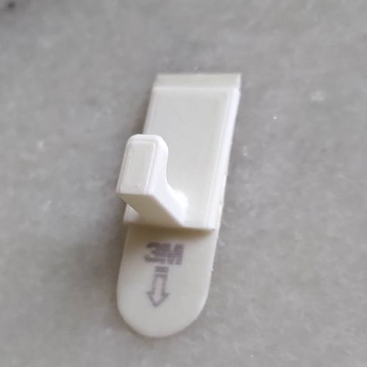 P_20211129_130553.jpg Настенный крючок 3M Command