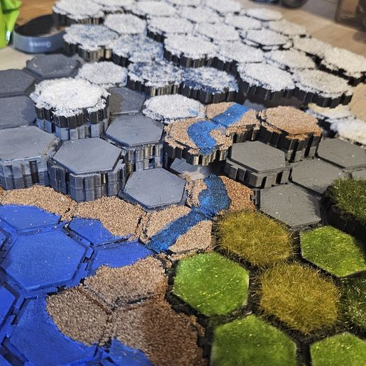 20250420_023903.jpg loseta hexagonal Rol