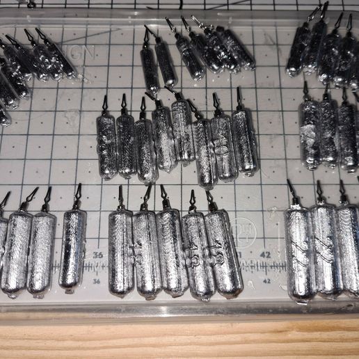 20240206_085724.jpg Drop shot lead mold. Fishing mold.