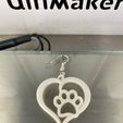 IMG_3829.jpg STL file Heart & Paw earrings・3D printing idea to download