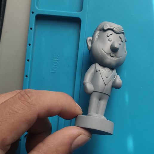 👽 amlo figurín・Archivo STL para Impresión 3D・Cults