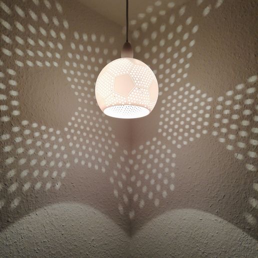 IMG_20231217_151717.jpg deckenlampe fußball, fußball deckenlampe, fußball lampe wand, fussball wandlampe, wandlampe fussball, wandleuchte fussball, wandleuchte fußball, deckenleuchte fußball, fussball lampe decke, fußball deckenleuchte, fussball leuchte, MIRESISTOR fussball