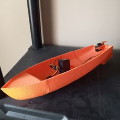 Barco de motor RC - florero espiral imprimible