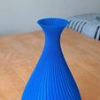 ee753d48-a539-48b3-b570-6ca795d49ea7.jpg Vase with Embossed Splines