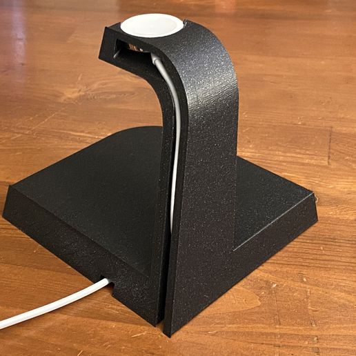 IMG_1519.jpeg Eleganter Apple Watch Ladeständer (anpassbar)