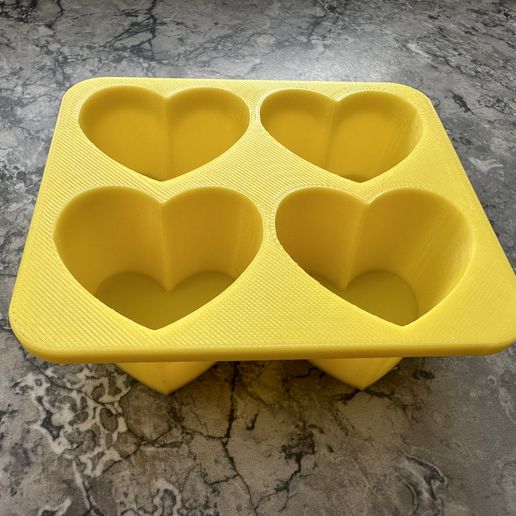 heart_ice_1.jpeg Heart ice tray